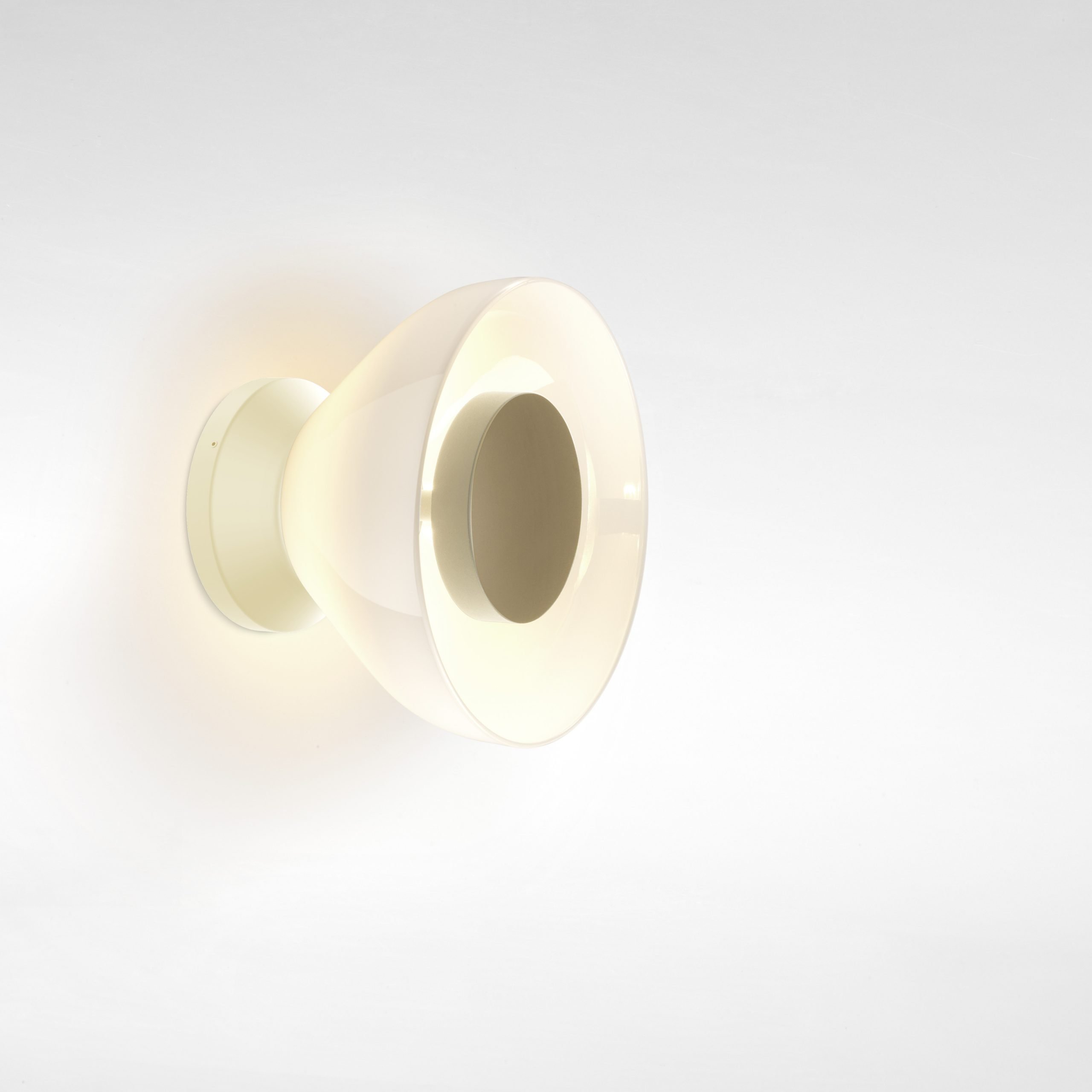 Aura - Imagen 18